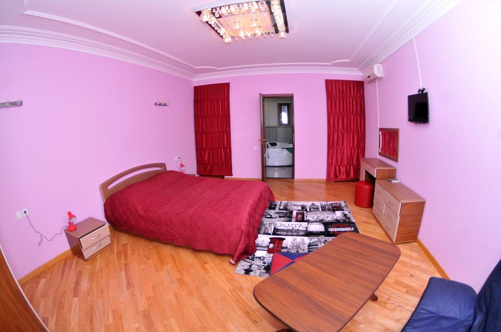 Hotel Relax Tiflis Oda fotoğraf